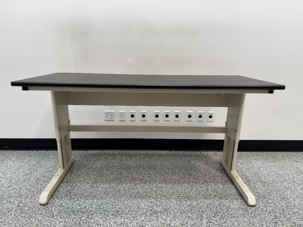Image of 6' Laboratory Bench